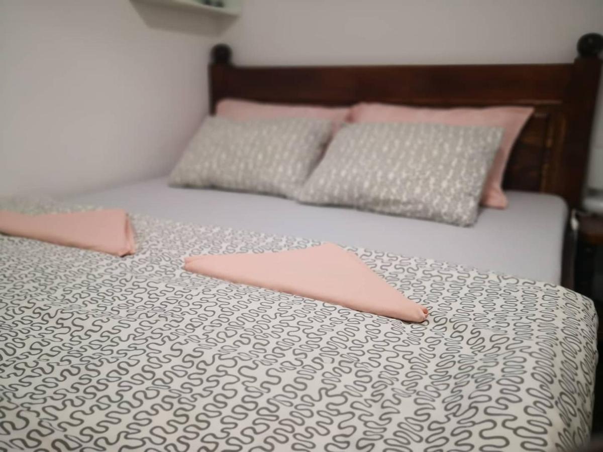 Apartmani Novak - Вир Екстериор снимка